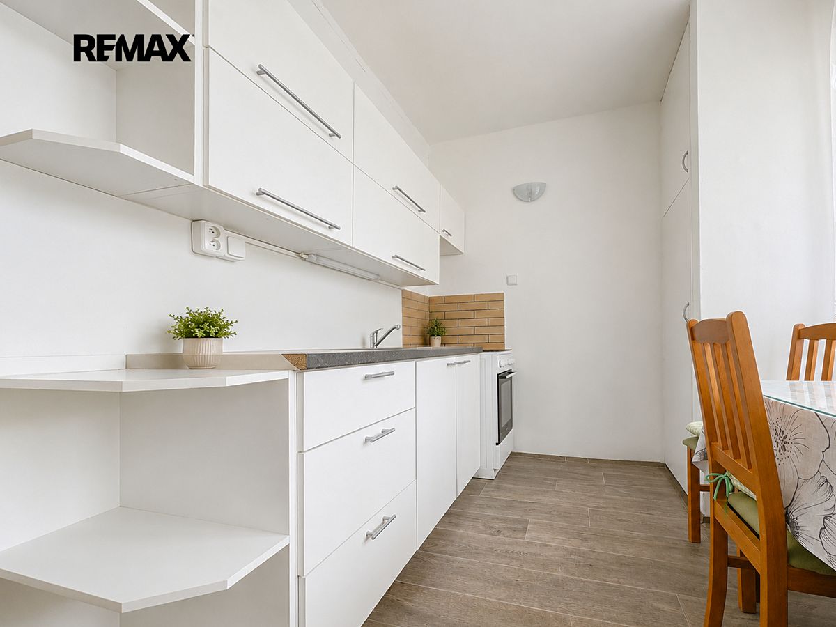 Pronájem bytu 2+1 52 m² – fotografie 5