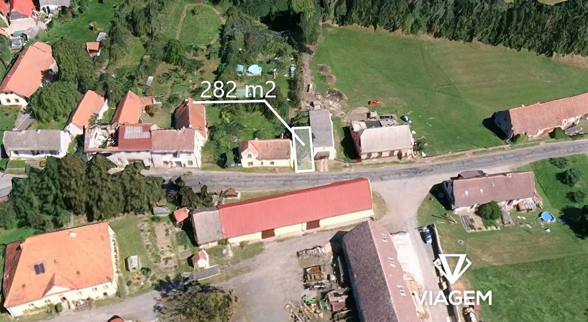 Prodej podílu 1/2 zahrady 141 m²