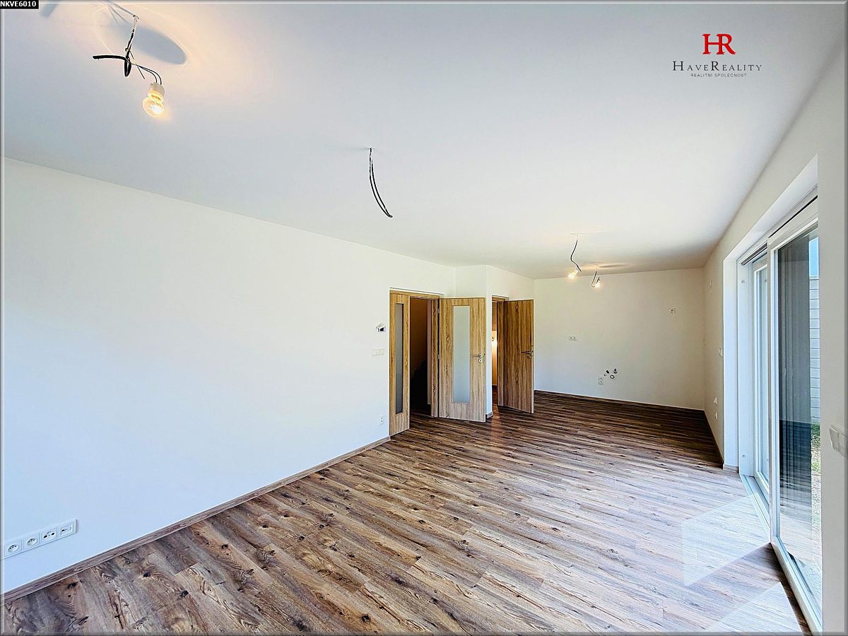 Prodej rodinného domu 105 m², pozemek 408 m² – fotografie 5