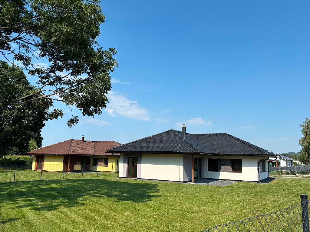 Prodej rodinného domu 146 m², pozemek 912 m²
