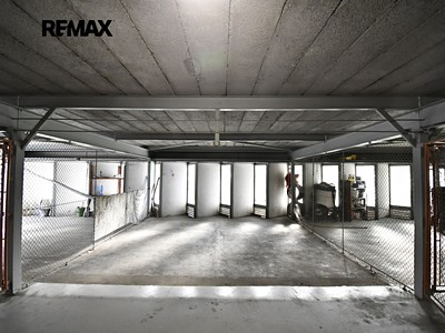 Prodej garážového stání 13 m²