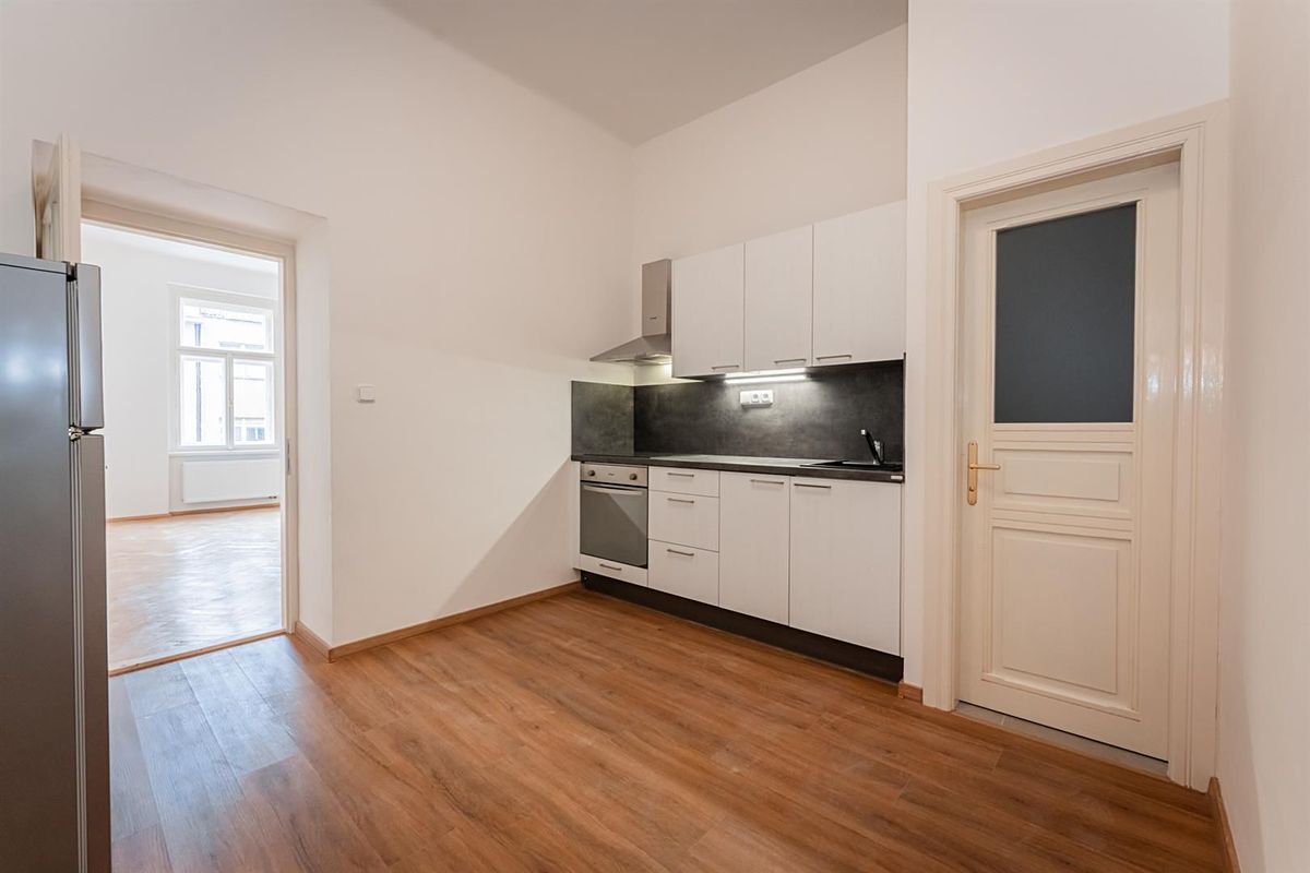 Pronájem bytu 2+kk 41 m² – fotografie 4