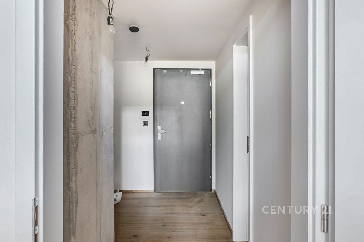 Prodej kanceláře 176 m² – fotografie 5