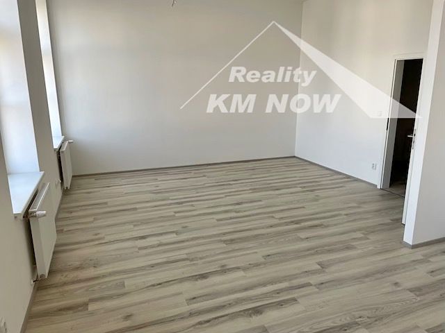 Pronájem bytu 2+kk 65 m² – fotografie 4