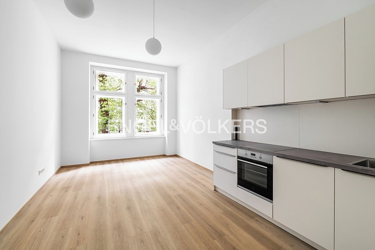 Pronájem bytu 3+kk 69 m²