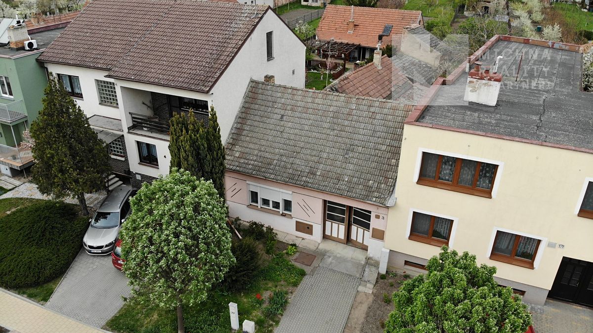 Prodej rodinného domu 140 m², pozemek 713 m² – fotografie 3