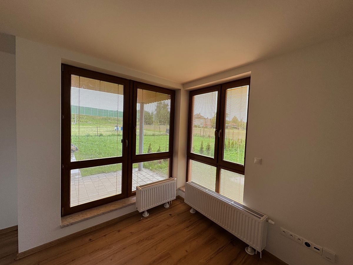 Pronájem bytu 2+kk 54 m² – fotografie 4