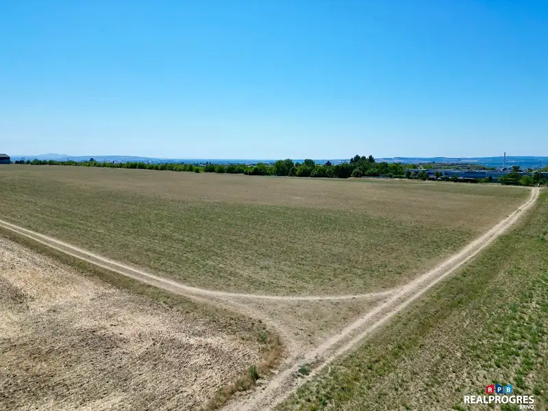 Prodej pole 3220 m², Brno – náhled fotky 3