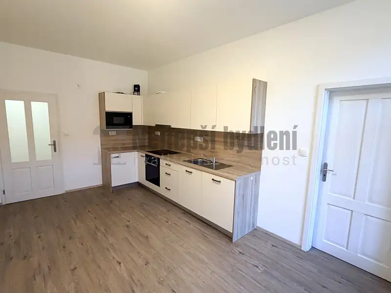 Prodej bytu 3+kk 70 m², Jemnice – náhled fotky 2