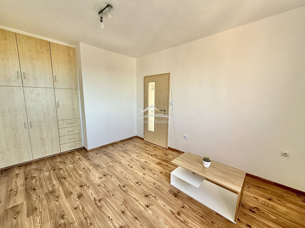 Pronájem bytu 1+1 28 m² – fotografie 2