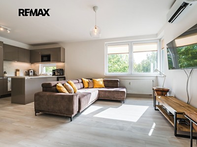 Pronájem bytu 3+kk 68 m²