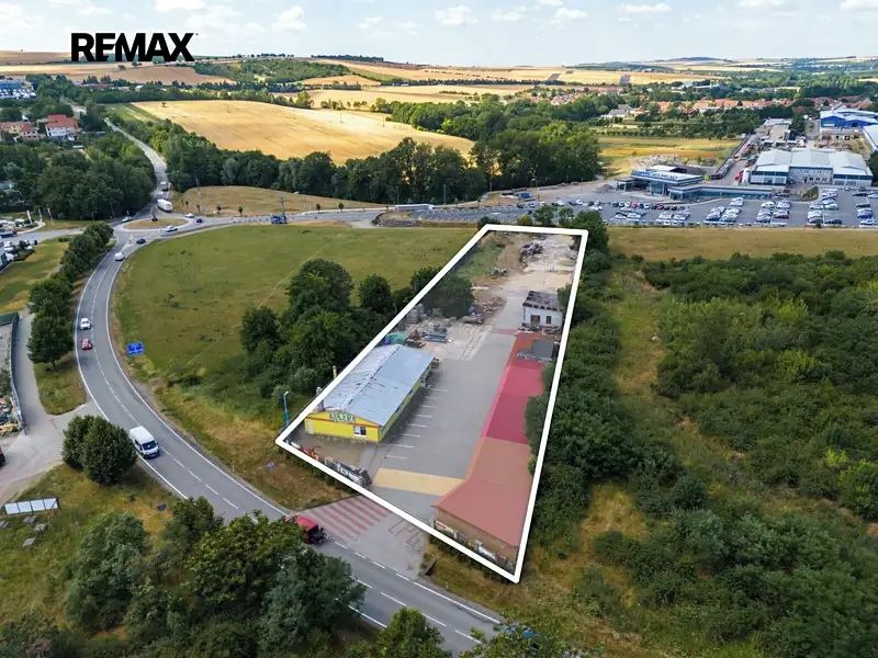 Prodej obchodního prostoru 280 m², Rousínov – náhled fotky 1