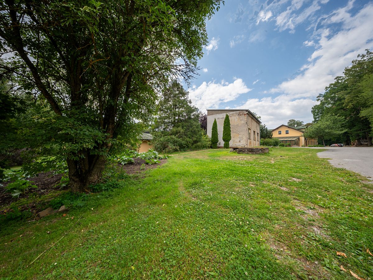 Prodej stavebního pozemku 538 m² – fotografie 2