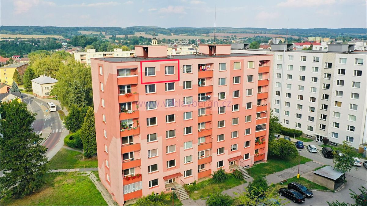 Pronájem bytu 1+1 37 m²