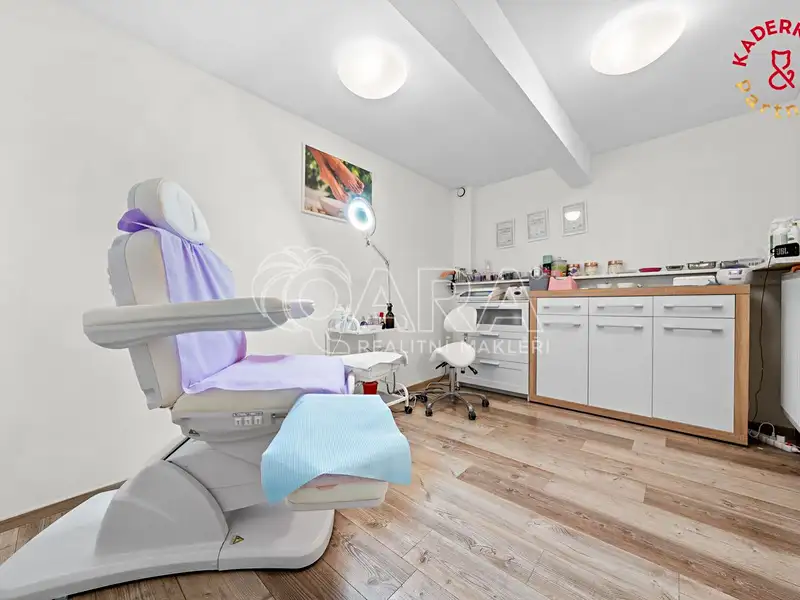 Prodej obchodního prostoru 172 m², Brno – náhled fotky 1