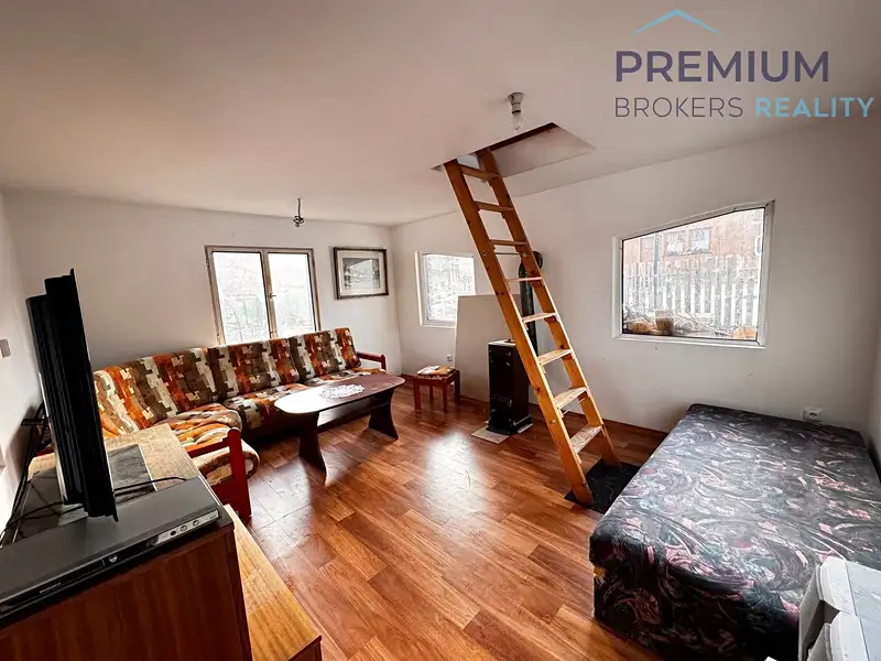 Prodej chaty 30 m², pozemek 589 m², Chbany – náhled fotky 2
