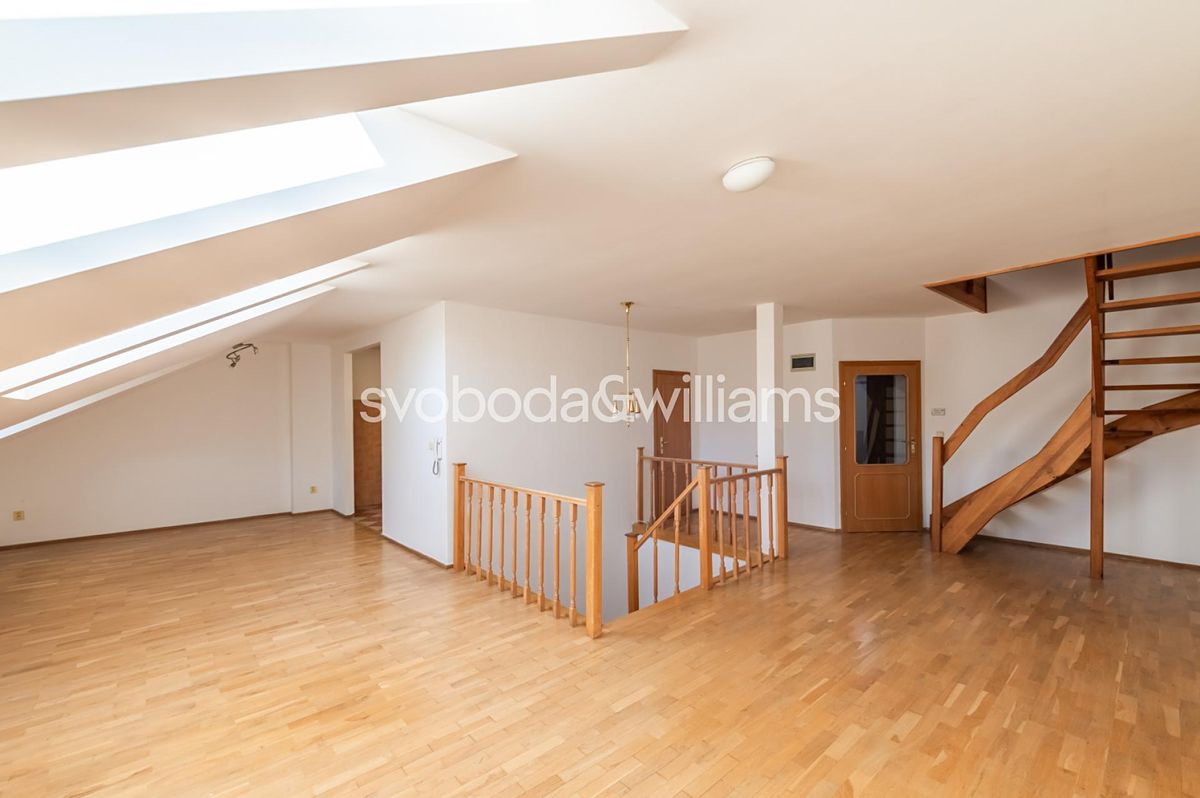 Prodej bytu 4+1 140 m² – fotografie 2