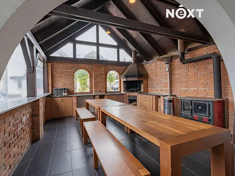 Prodej restaurace 450 m², Mutěnice – náhled fotky 2