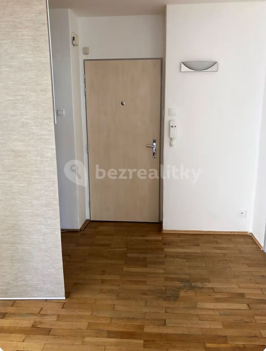 Pronájem bytu 3+1 101 m² – fotografie 4