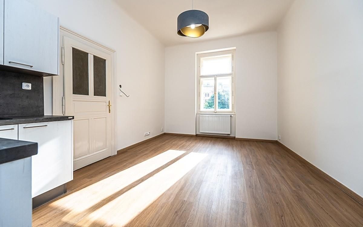 Pronájem bytu 2+kk 58 m² – fotografie 5