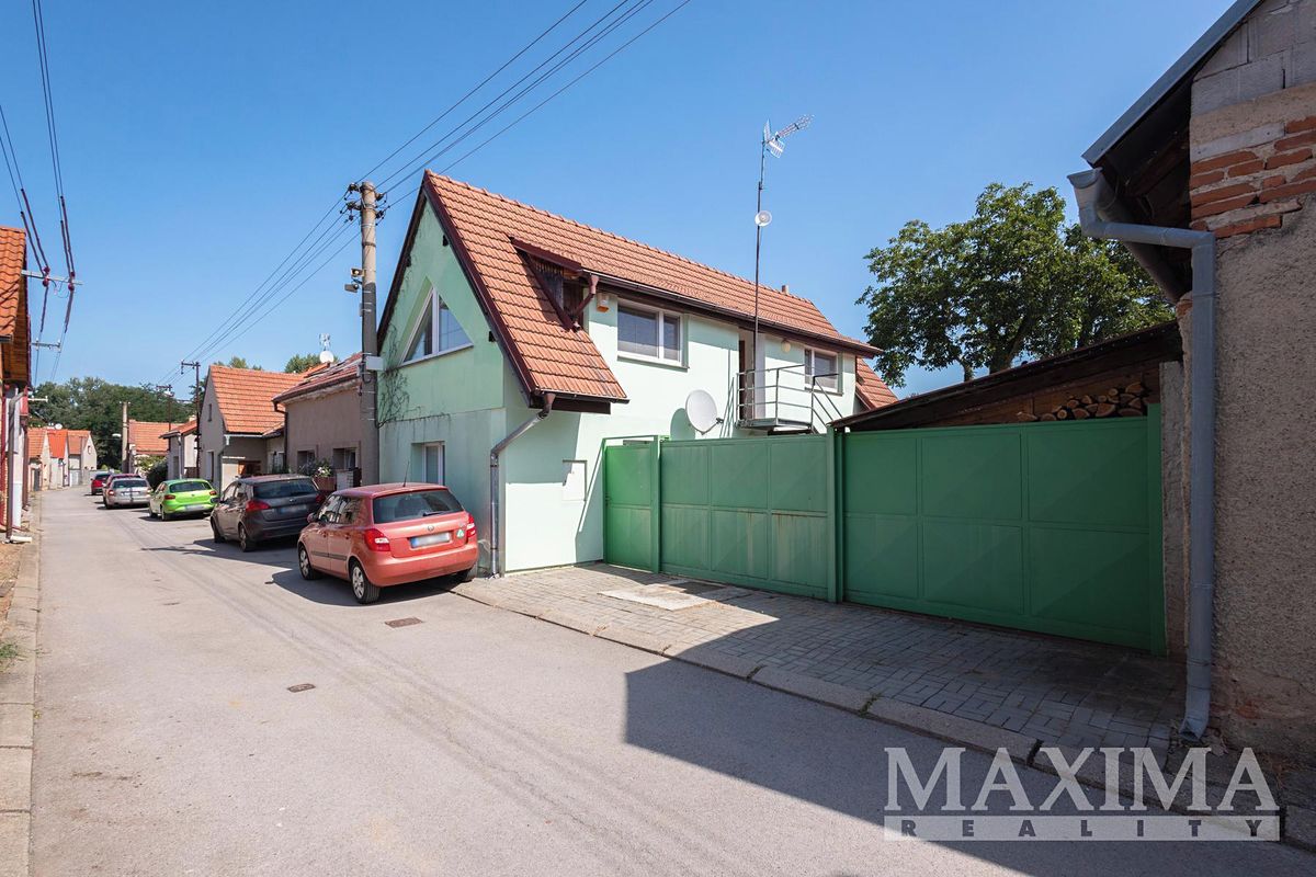 Prodej rodinného domu 136 m², pozemek 259 m² – fotografie 4