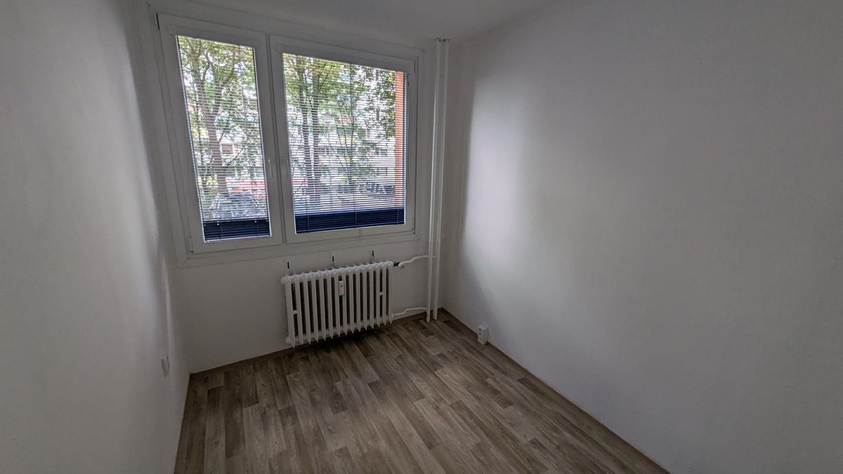 Pronájem bytu 3+1 53 m² – fotografie 4