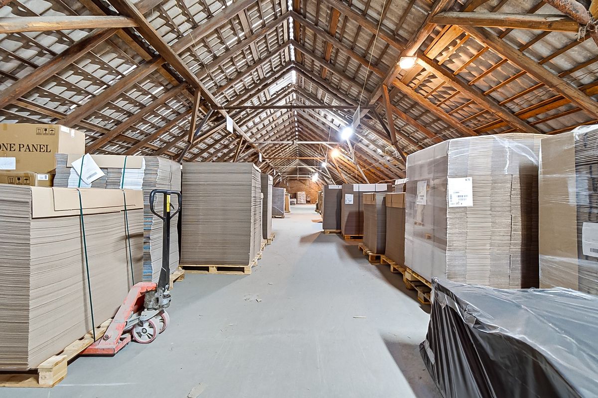 Prodej výrobní haly, prostoru 2200 m² – fotografie 3
