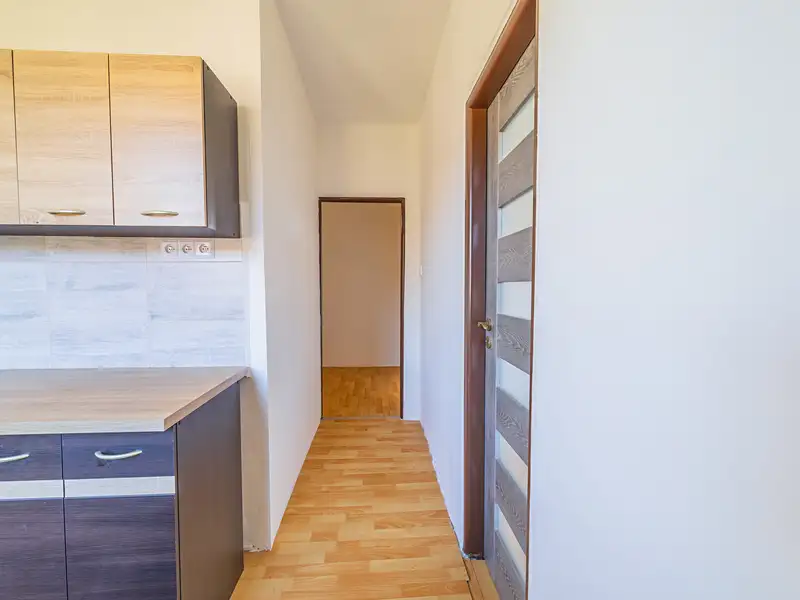 Prodej bytu 2+1 56 m², Habartov – náhled fotky 2