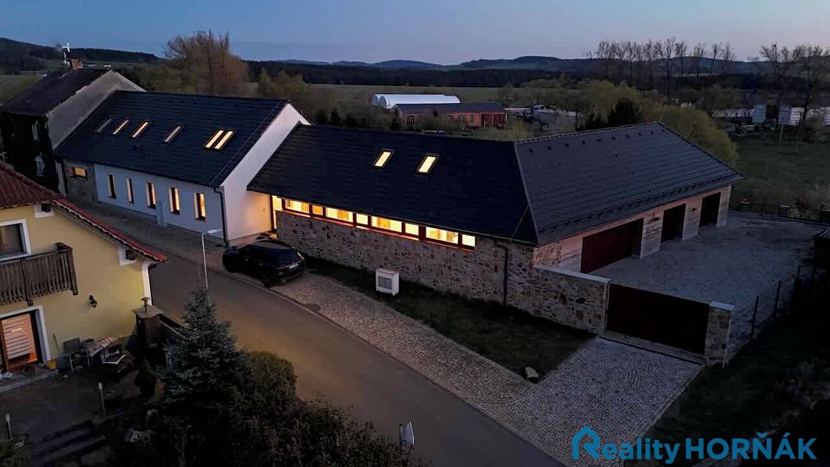 Prodej rodinného domu 271 m², pozemek 3395 m² – fotografie 4