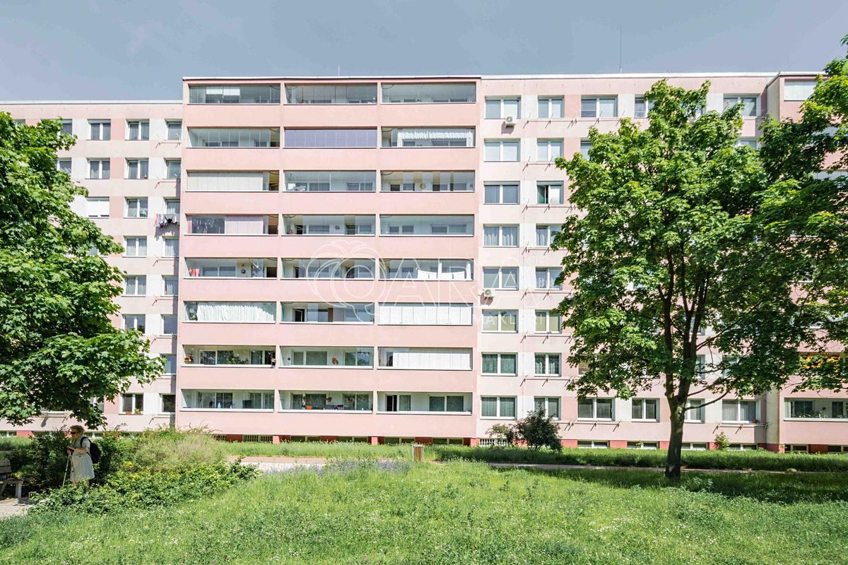 Pronájem bytu 2+kk 38 m²