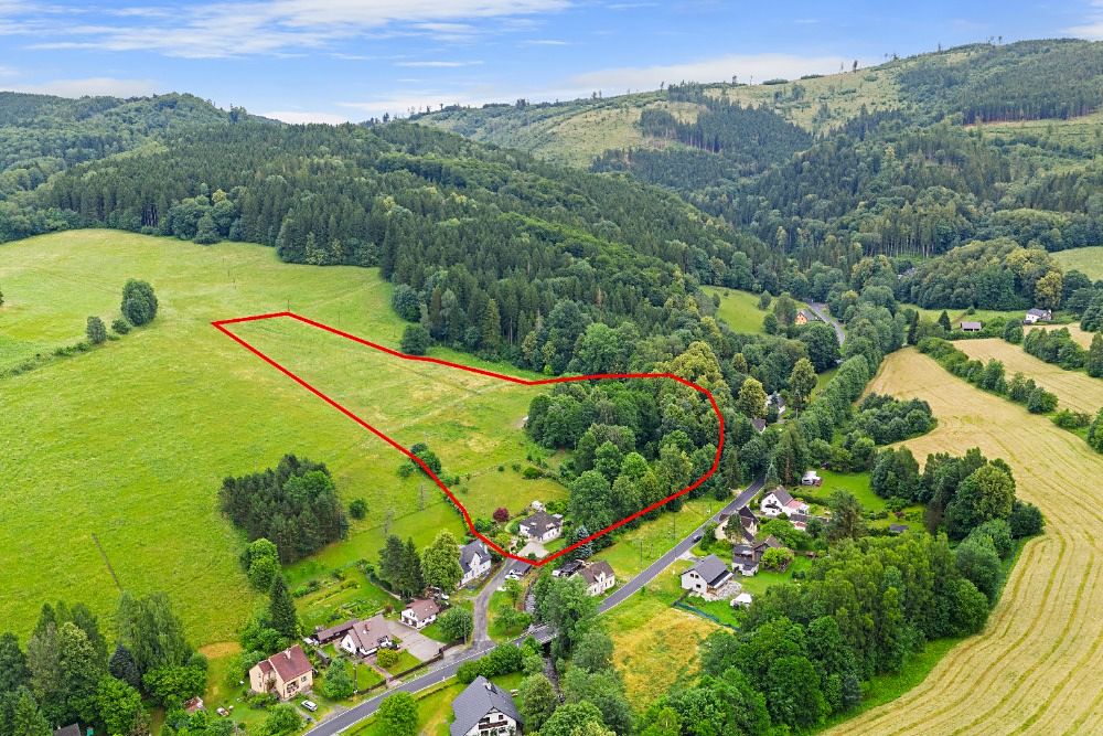 Prodej rodinného domu 180 m², pozemek 23417 m² – fotografie 3