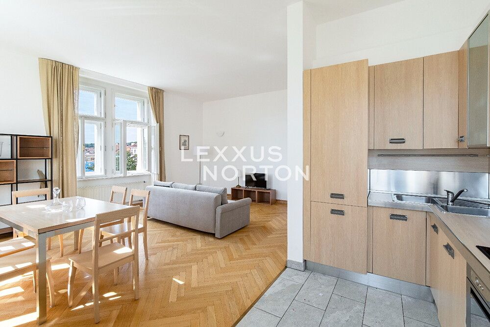 Pronájem bytu 2+kk 75 m²