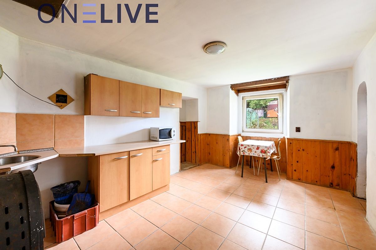 Prodej rodinného domu 55 m², pozemek 304 m² – fotografie 2