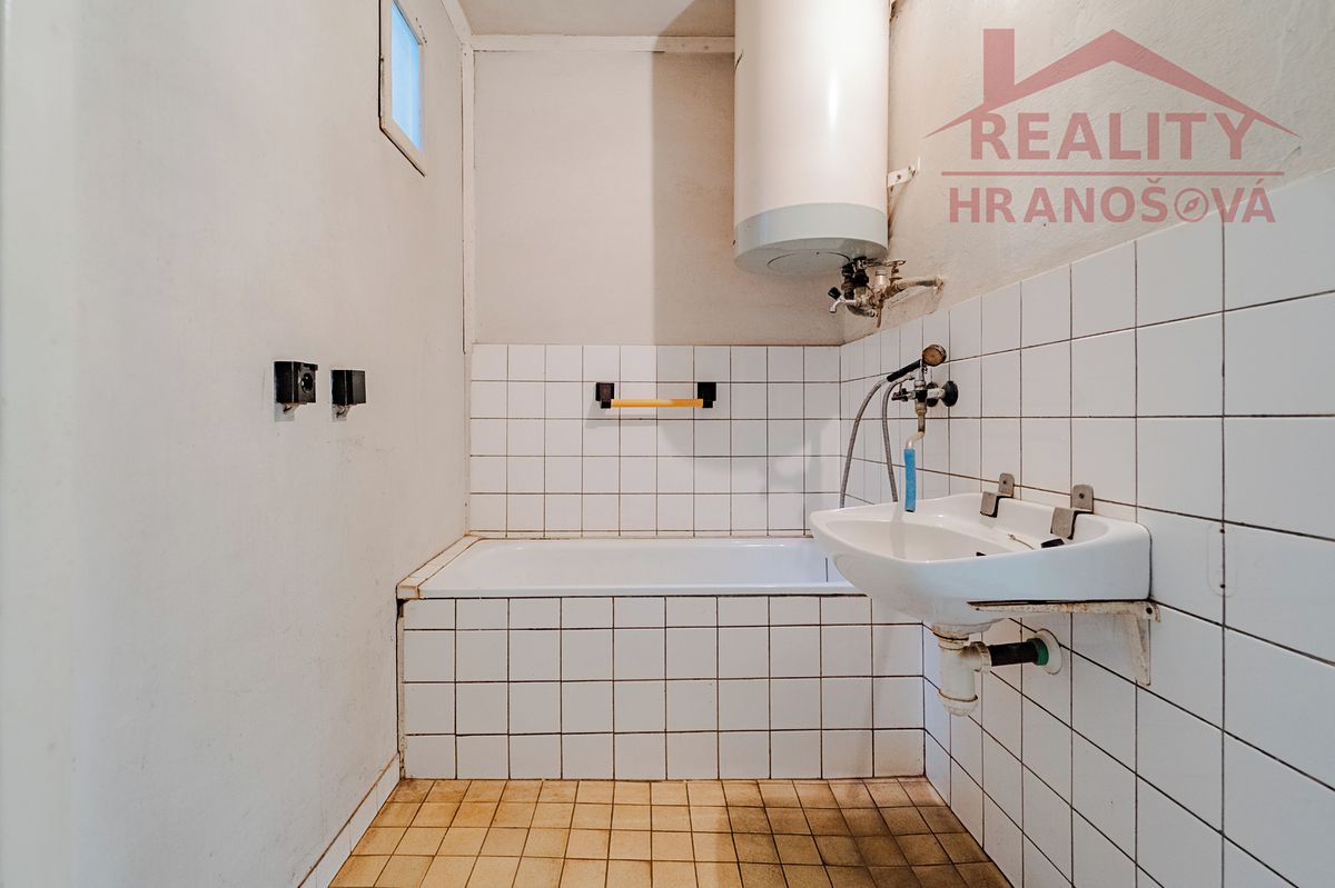 Prodej rodinného domu 150 m², pozemek 1293 m² – fotografie 5