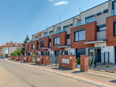 Prodej  rodinného domu 196 m², pozemek 148 m²