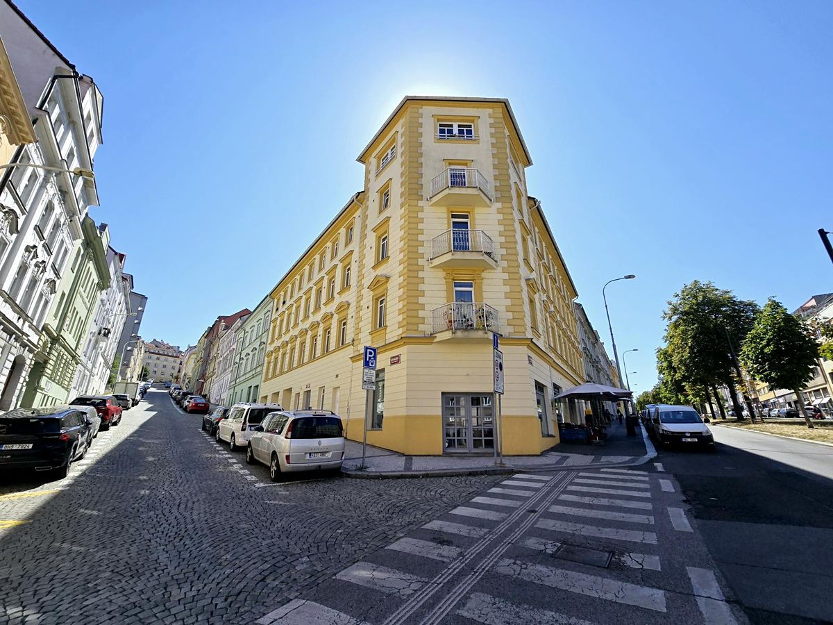 Prodej bytu 1+kk 43 m²