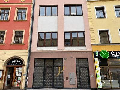 Pronájem obchodního prostoru 150 m²