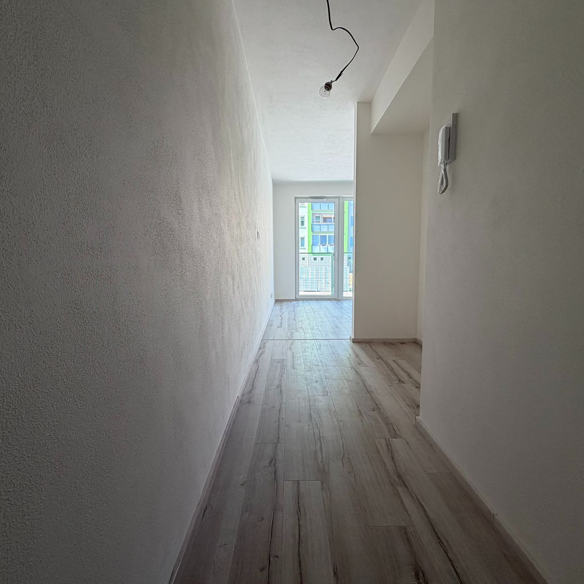 Pronájem bytu 1+kk 36 m² – fotografie 4