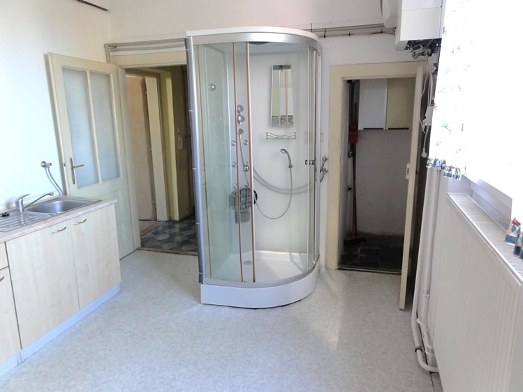 Wohnung 1+1 zum Kauf, 39 m² (8 von 10)