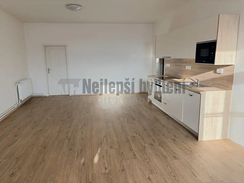 Prodej bytu 2+kk 85 m², Jemnice – náhled fotky 2