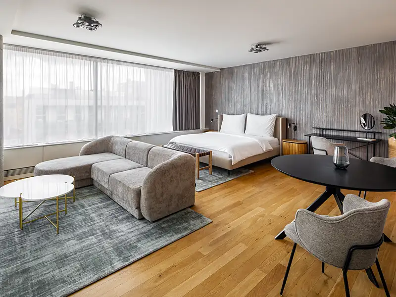 Pronájem bytu 1+kk 72 m², Praha – náhled fotky 2