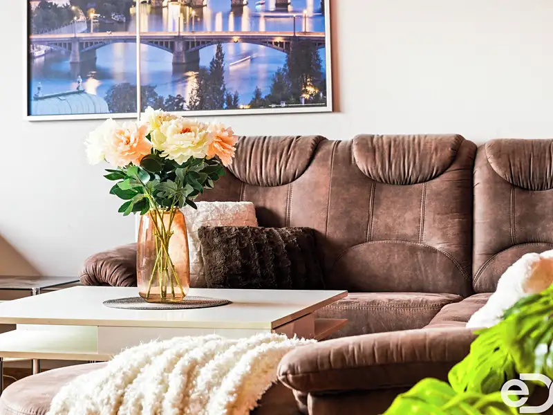 Prodej bytu 3+1 95 m², Praha – náhled fotky 2