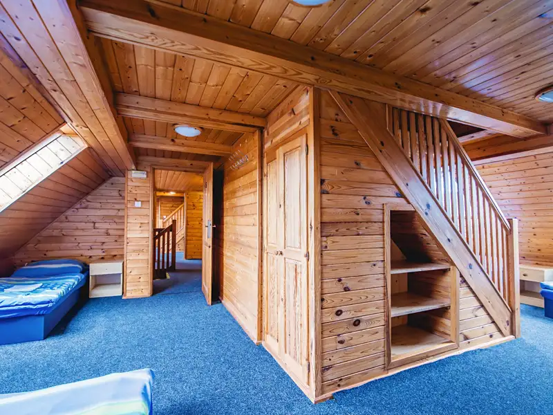 Pronájem ubytovacího zařízení 396 m², Brandov – náhled fotky 3