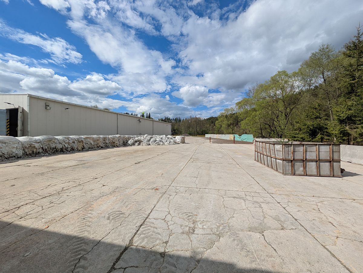 Pronájem skladového prostoru 15000 m², Červená Řečice – fotka 1 z 3