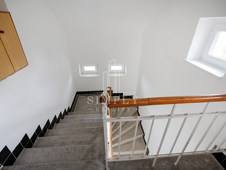 Комерційне приміщення на продаж, 500 м² (11 з 50)