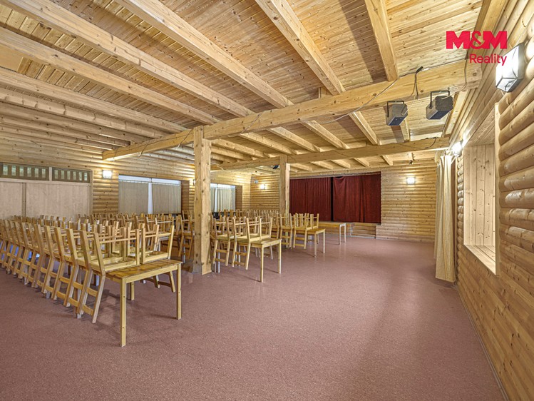 Prodej komerčního prostoru, 287 m² (5 z 30)