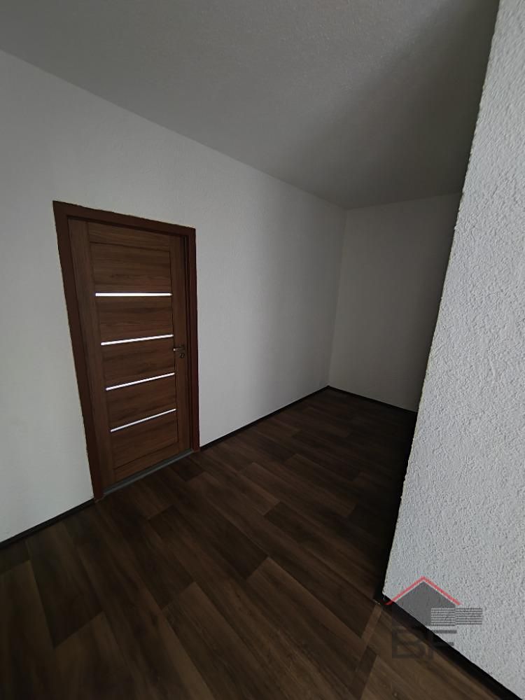 Pronájem bytu 2+1 50 m² – fotografie 2