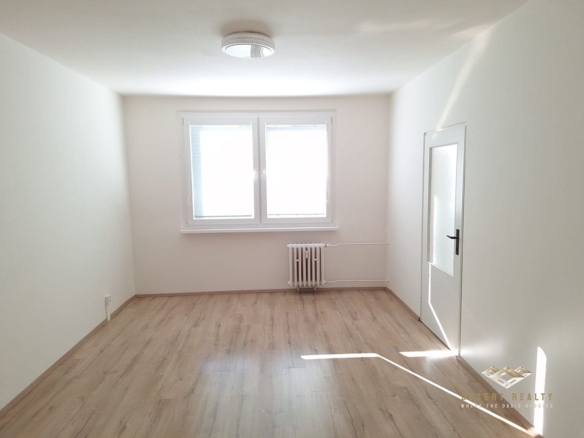 Pronájem bytu 2+1 62 m² – fotografie 4