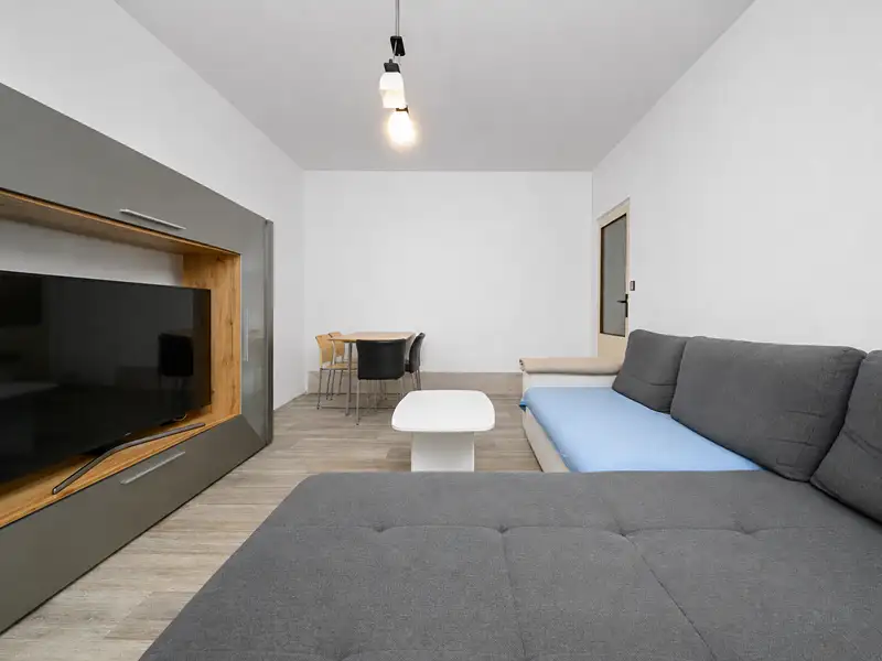 Prodej bytu 3+1 80 m², Liberec – náhled fotky 2