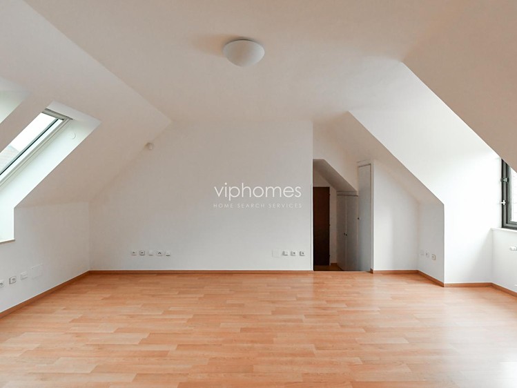 Pronájem komerčního prostoru, 417 m² (22 z 31)